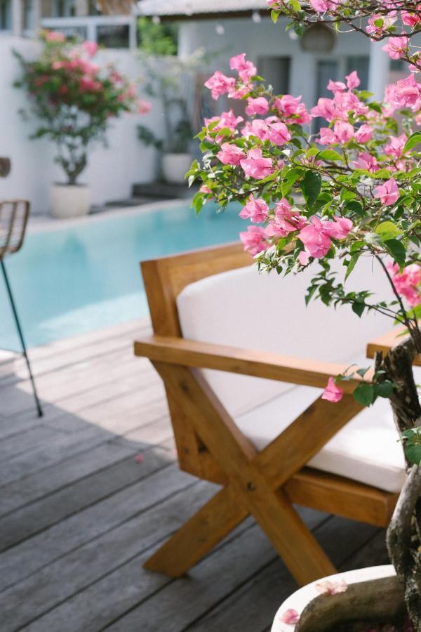 Love Song Boutique Hotel Canggu Exterior foto