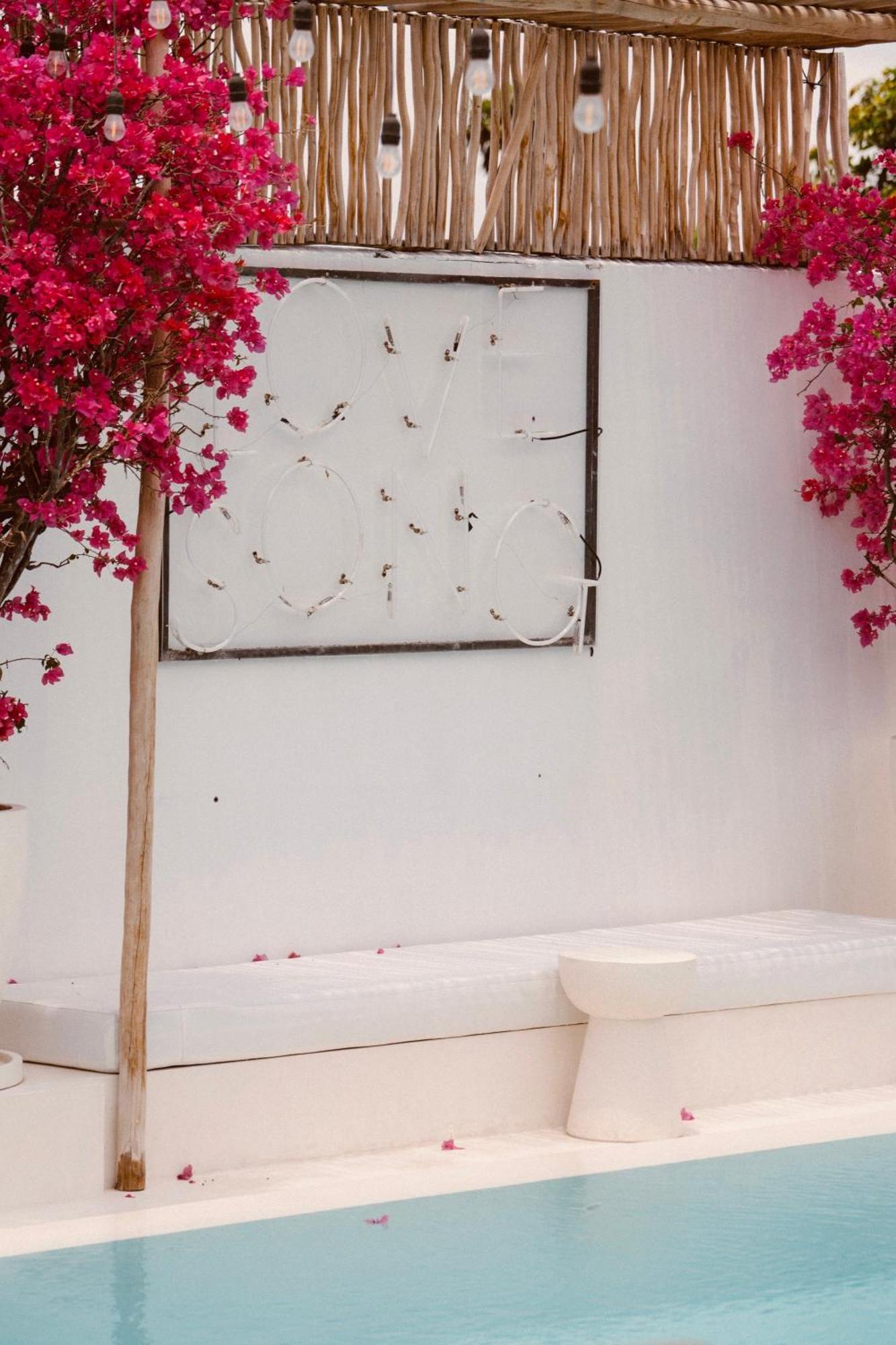 Love Song Boutique Hotel Canggu Exterior foto